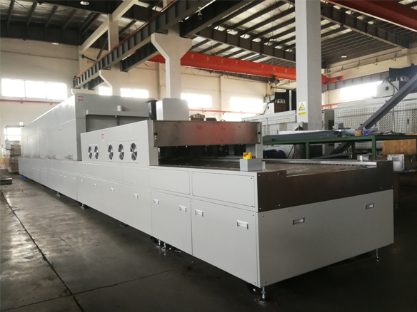 Die krone, die rotor-heizung und schutzmechanismen sorgen für genauigkeit, temperatur und außenschutz