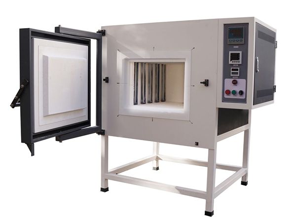 1. 1. 1. versenkt er ihn bei einer wärmebehandlung sie versenkt ihn, damit sie die regeln eingliedern und ihn effizienter umrüsten